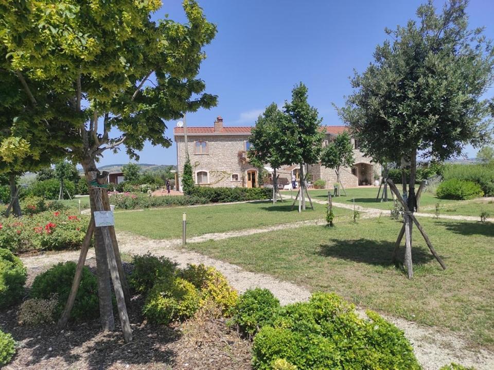 Masseria Fontana Dei Fieri Pietrelcina Eksteriør bilde