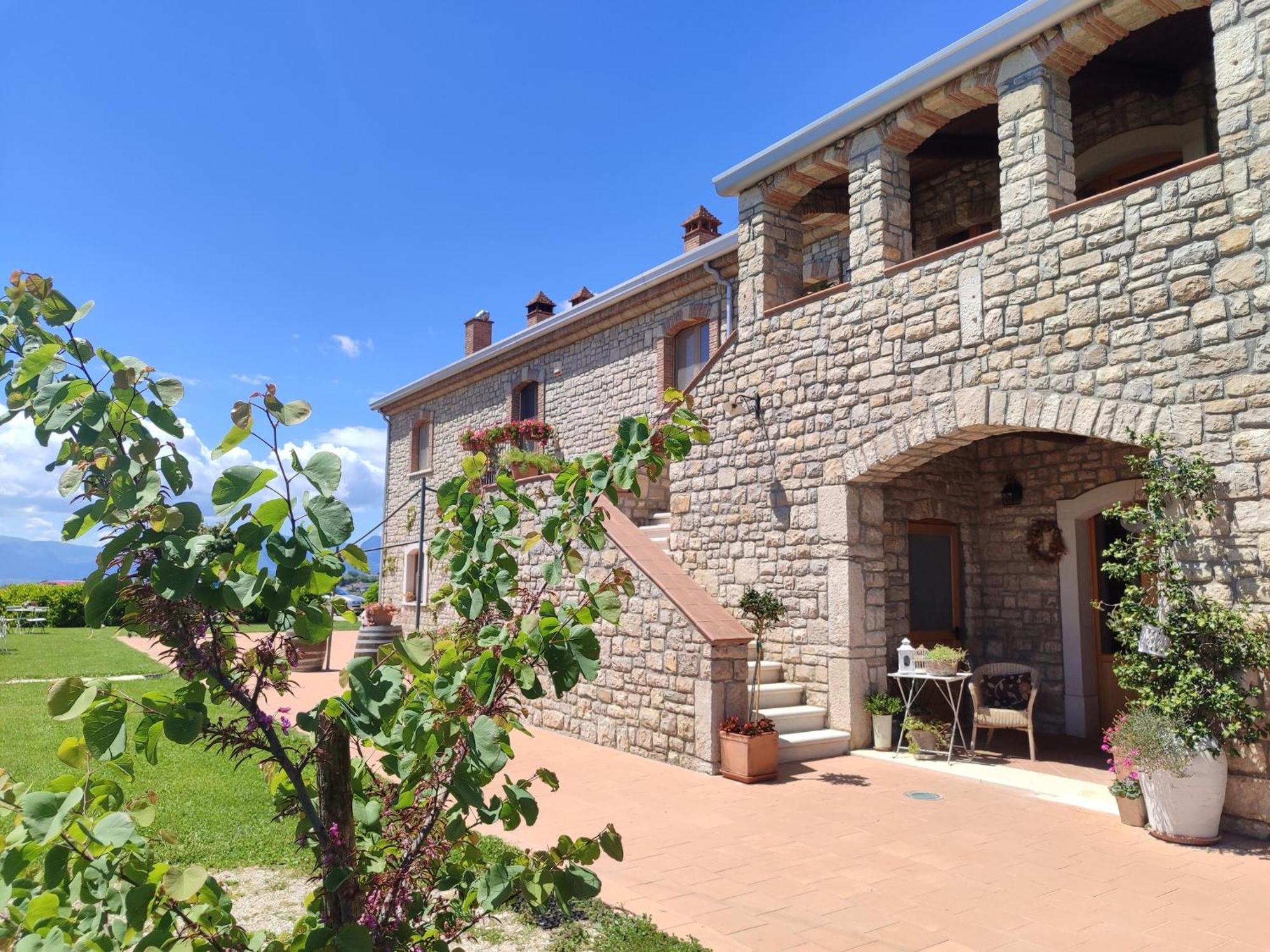 Masseria Fontana Dei Fieri Pietrelcina Eksteriør bilde