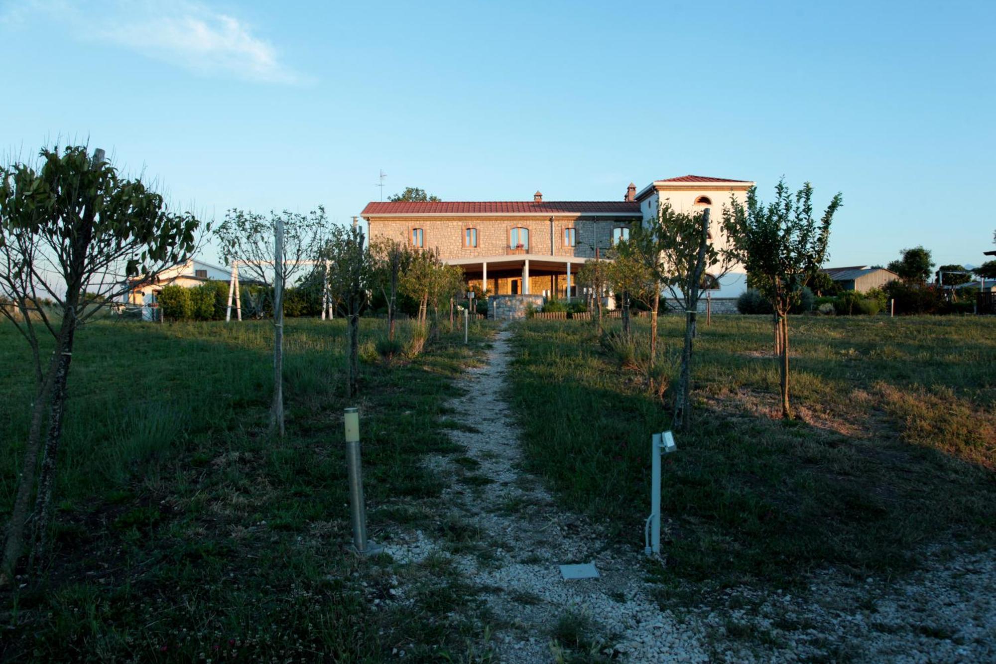 Masseria Fontana Dei Fieri Pietrelcina Eksteriør bilde