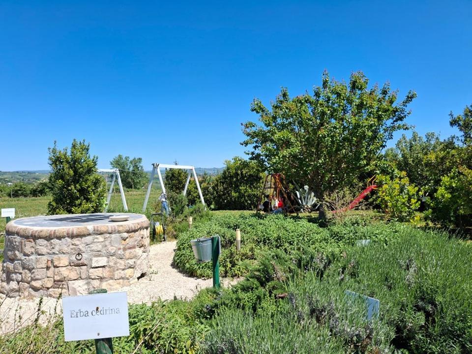 Masseria Fontana Dei Fieri Pietrelcina Eksteriør bilde