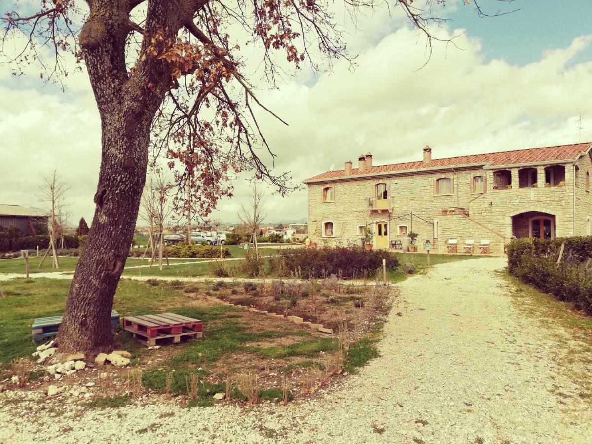 Masseria Fontana Dei Fieri Pietrelcina Eksteriør bilde